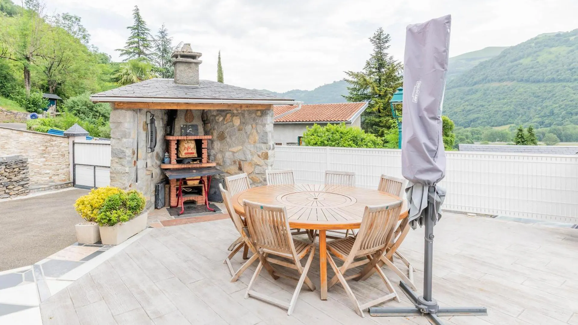 Villa Bellevue Avec Piscine Agos-Vidalos France